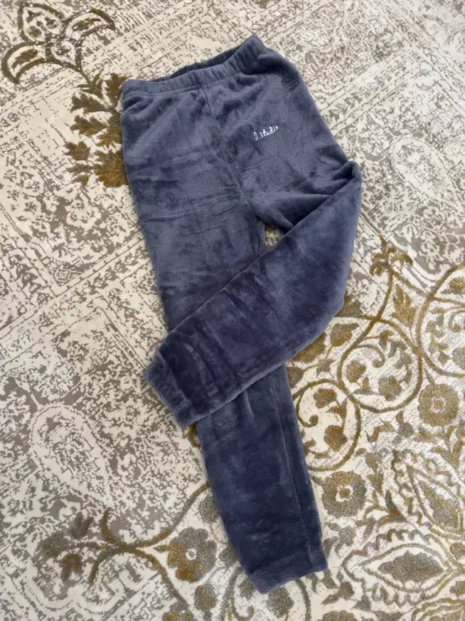 لباس بچگانه|کفش و لباس بچه|گنبد کاووس, |دیوار