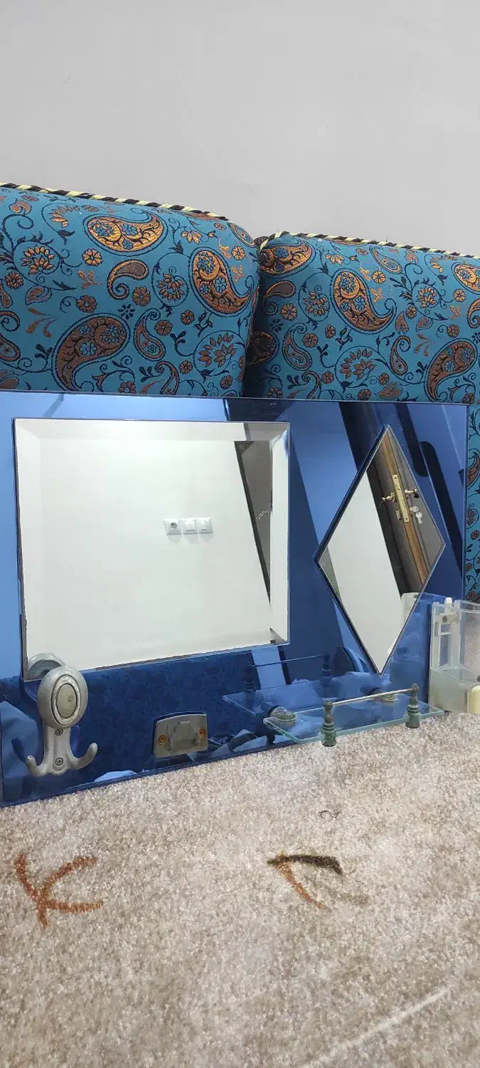 آینه روشویی حمام و دستشویی + شلف حمام|لوازم سرویس بهداشتی|خرمشهر, |دیوار