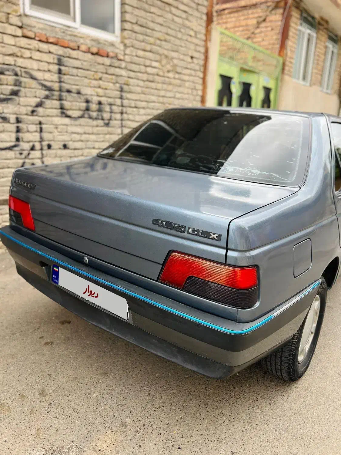 ماشین پژو۴۰۵|خودرو سواری و وانت|پارسآباد, |دیوار