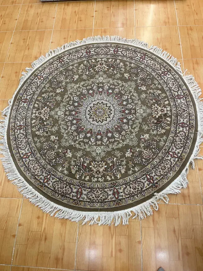 فرش گرد ۷۰۰ شانه|فرش|رشت, جانبازان|دیوار