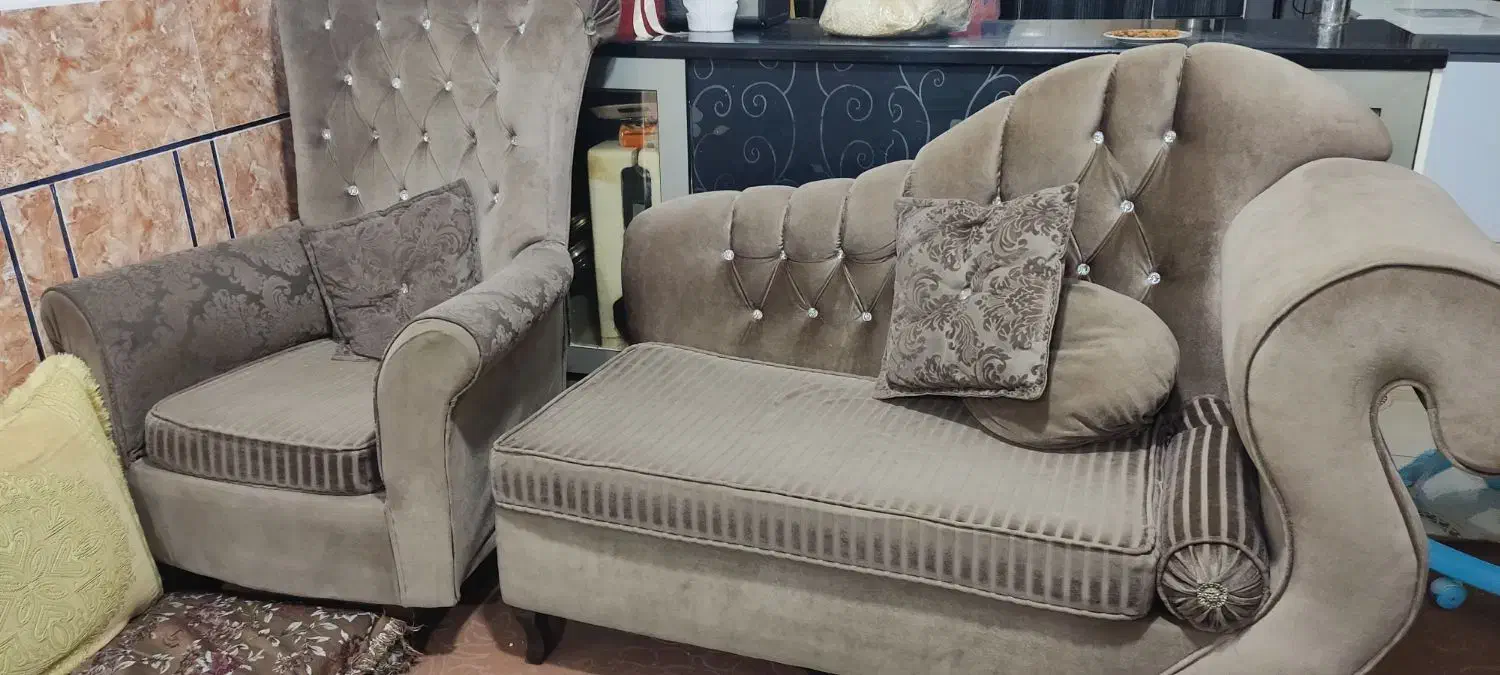 فروش مبلمان|مبلمان خانگی و میز عسلی|قشم, |دیوار