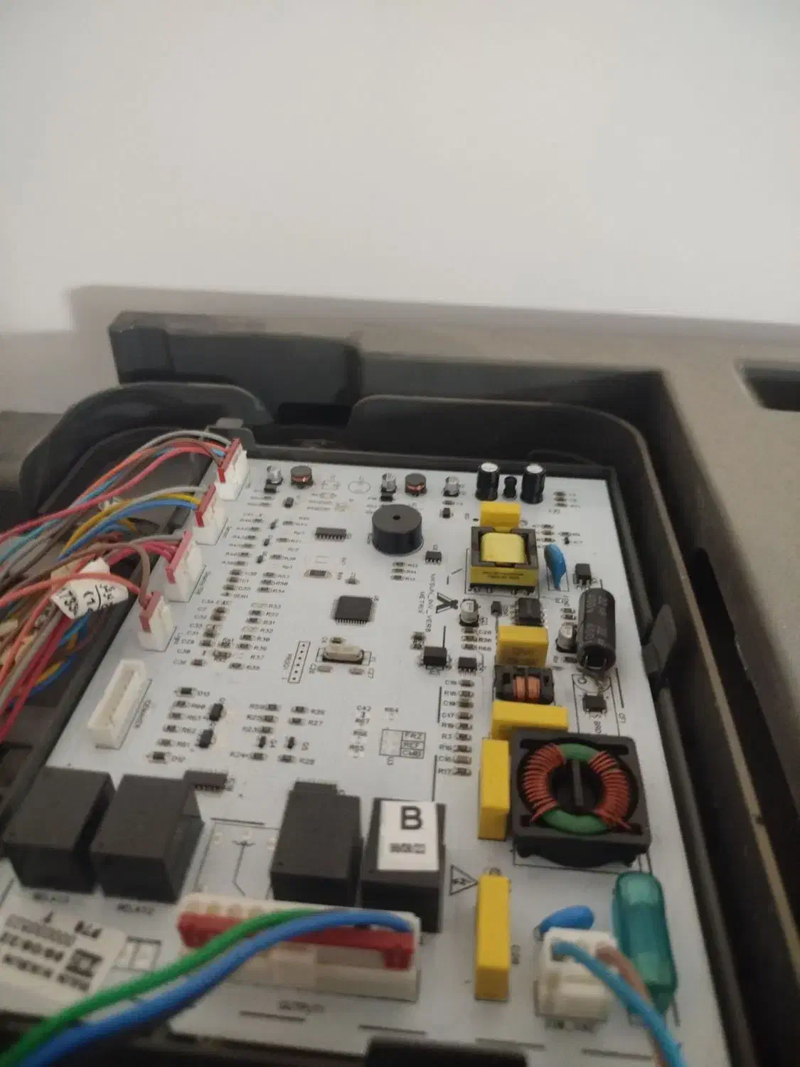 تعمیرات یخچال و یخچال سازی|خدمات پیشه و مهارت|قم, قلعه عموحسین|دیوار