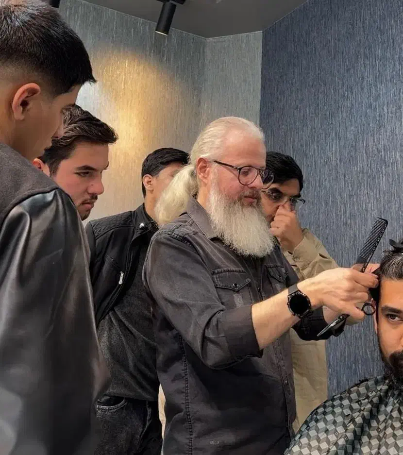 آموزش آرایشگری مردانه با مدرک فنی وحرفه ای(تضمینی)|خدمات آموزشی|مشهد, تربیت (صدف)|دیوار