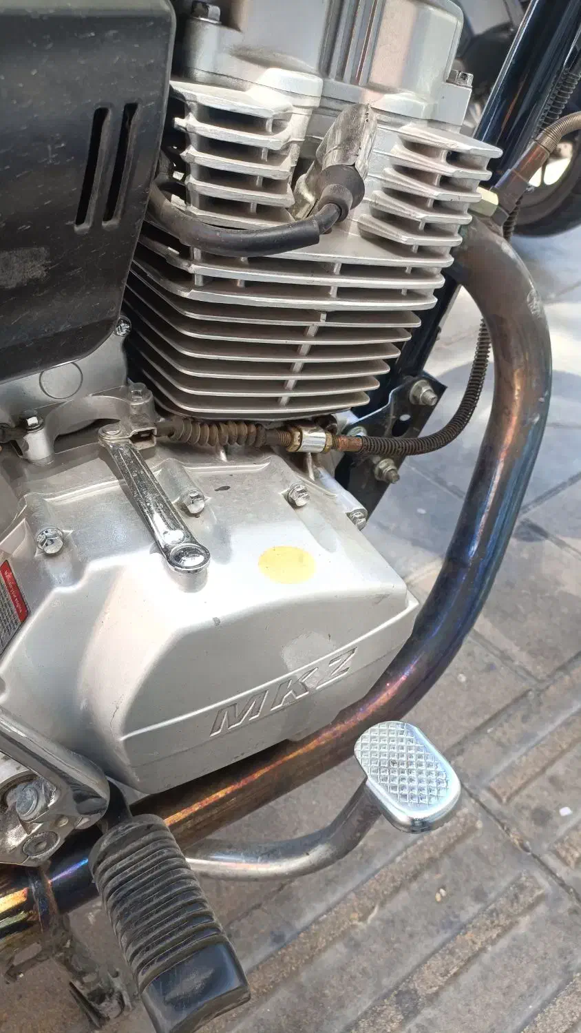 150 ساوین 1402|موتورسیکلت|کرج, کوی کارمندان جنوبی|دیوار