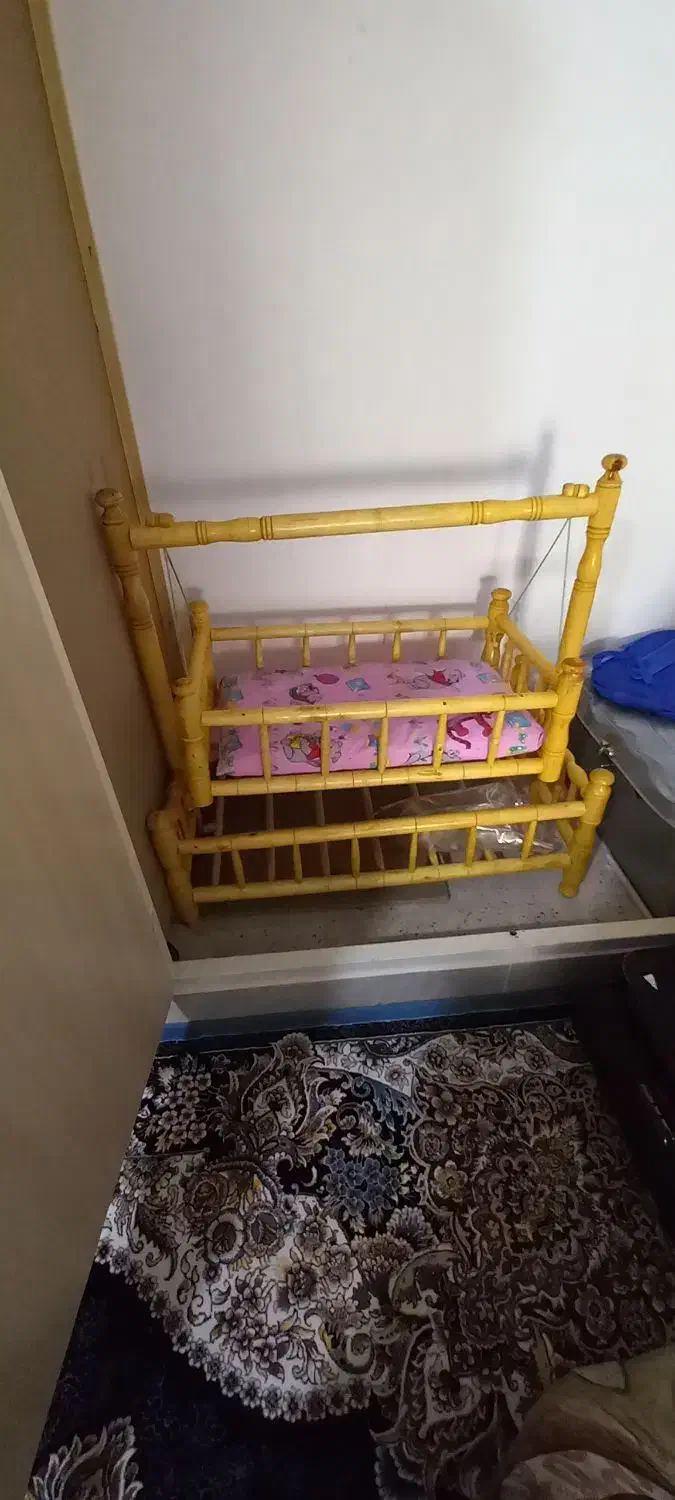 گهواره نو|تخت و صندلی بچه|قم, انسجام|دیوار