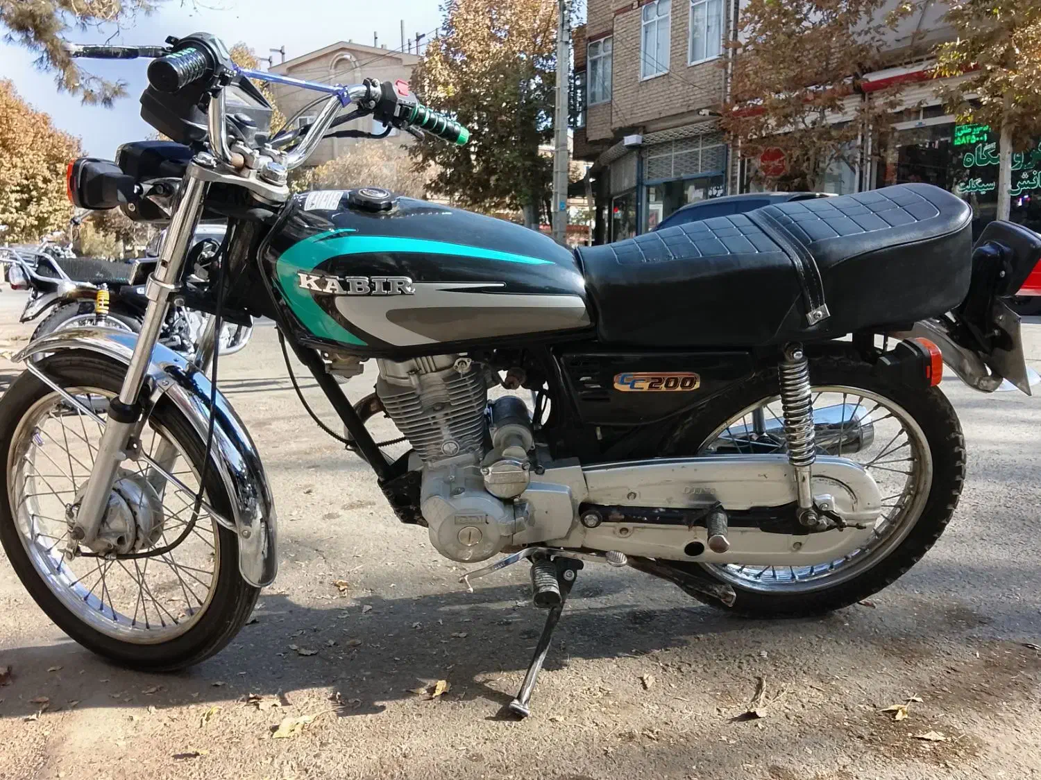 موتور کبیر|موتورسیکلت|آشخانه, |دیوار