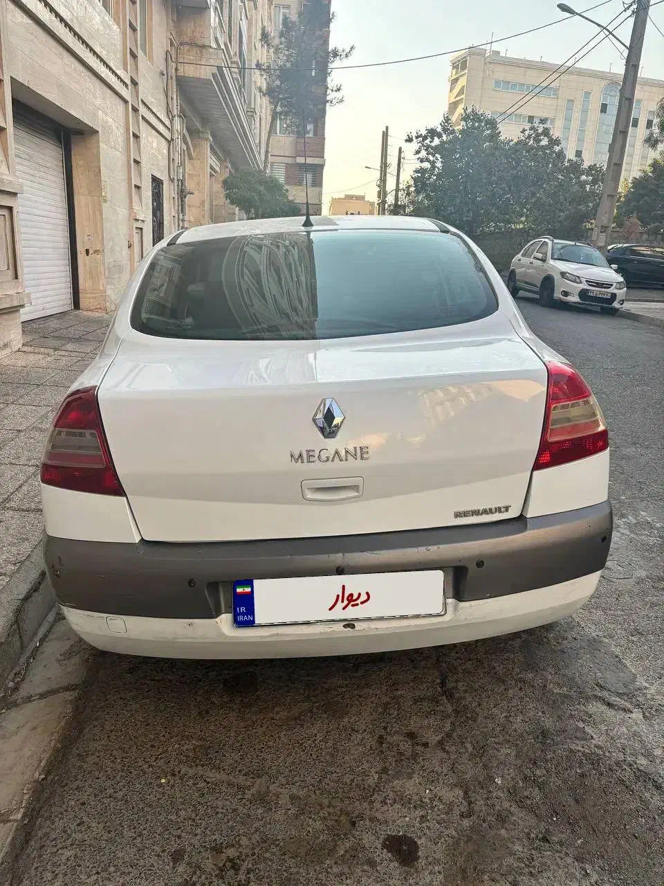 مگان 2000 اتومات مدل 1391|خودرو سواری و وانت|تهران, جنت‌آباد شمالی|دیوار