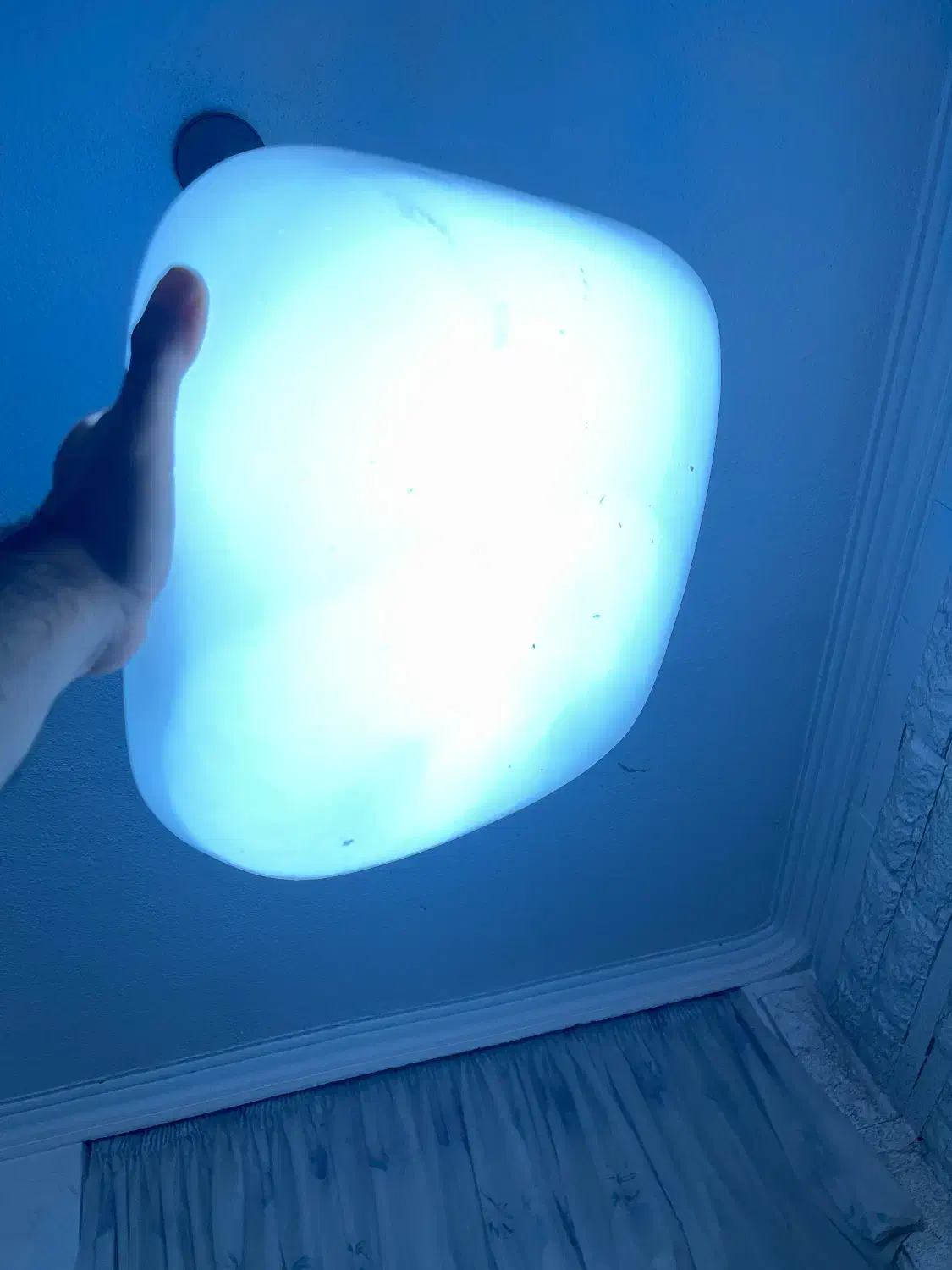 نور مکعبی سقفی|لوستر و چراغ آویز|اصفهان, فیض|دیوار