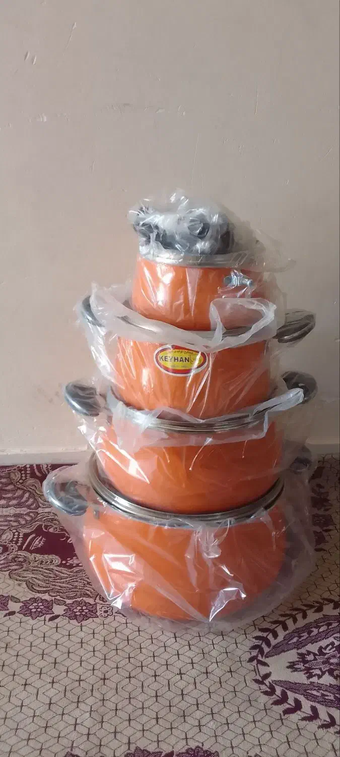 سرویس غذاخوری|ظروف سرو و پذیرایی|رشت, لاکان|دیوار