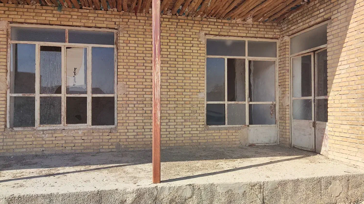 فروش در و پنجره دست دوم در حد نو|مصالح و تجهیزات ساختمان|خانمیرزا, |دیوار