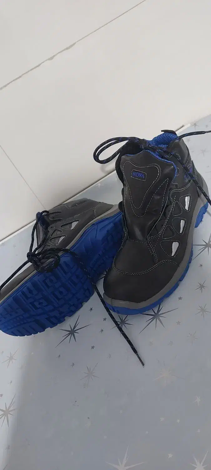 کفش ایمنی نوا|کیف، کفش، کمربند|مسجد سلیمان, |دیوار