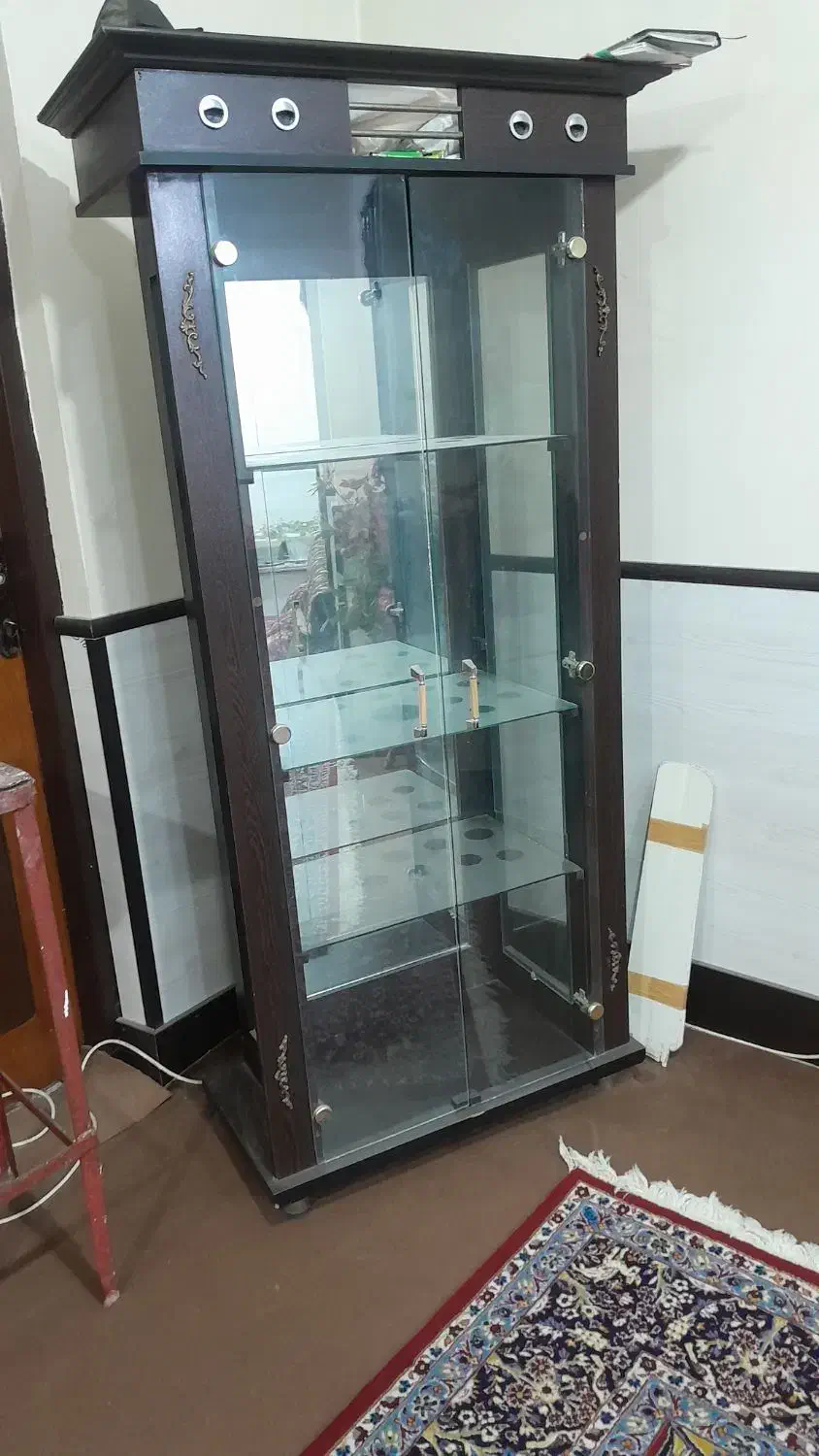 یک بوفه تمیز در حد نو|بوفه، ویترین، کنسول|هندیجان, |دیوار