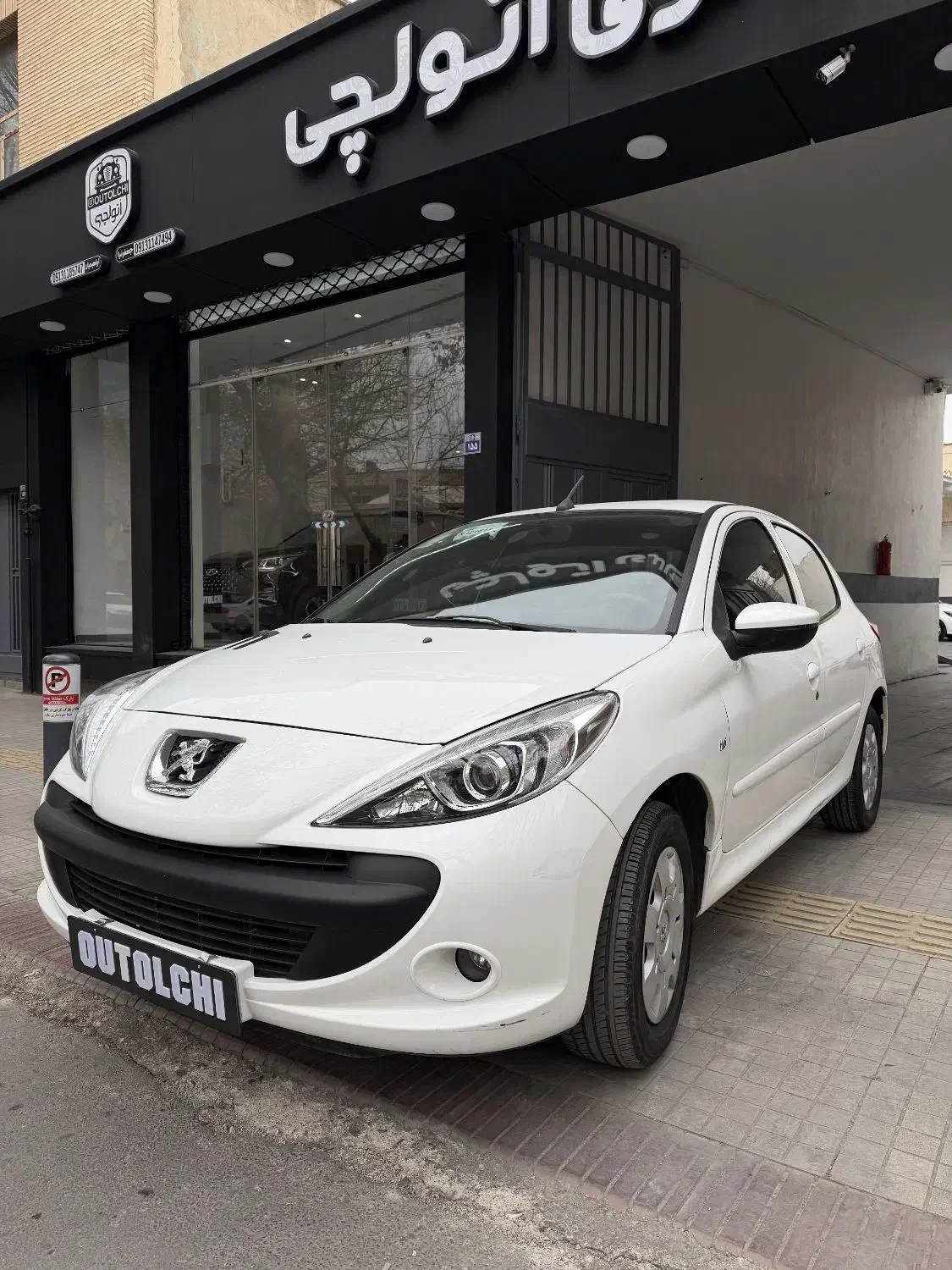 ۲۰۷ مدل ۱۴۰۱ فرمان برقی|خودرو سواری و وانت|اصفهان, امامزاده اسماعیل|دیوار