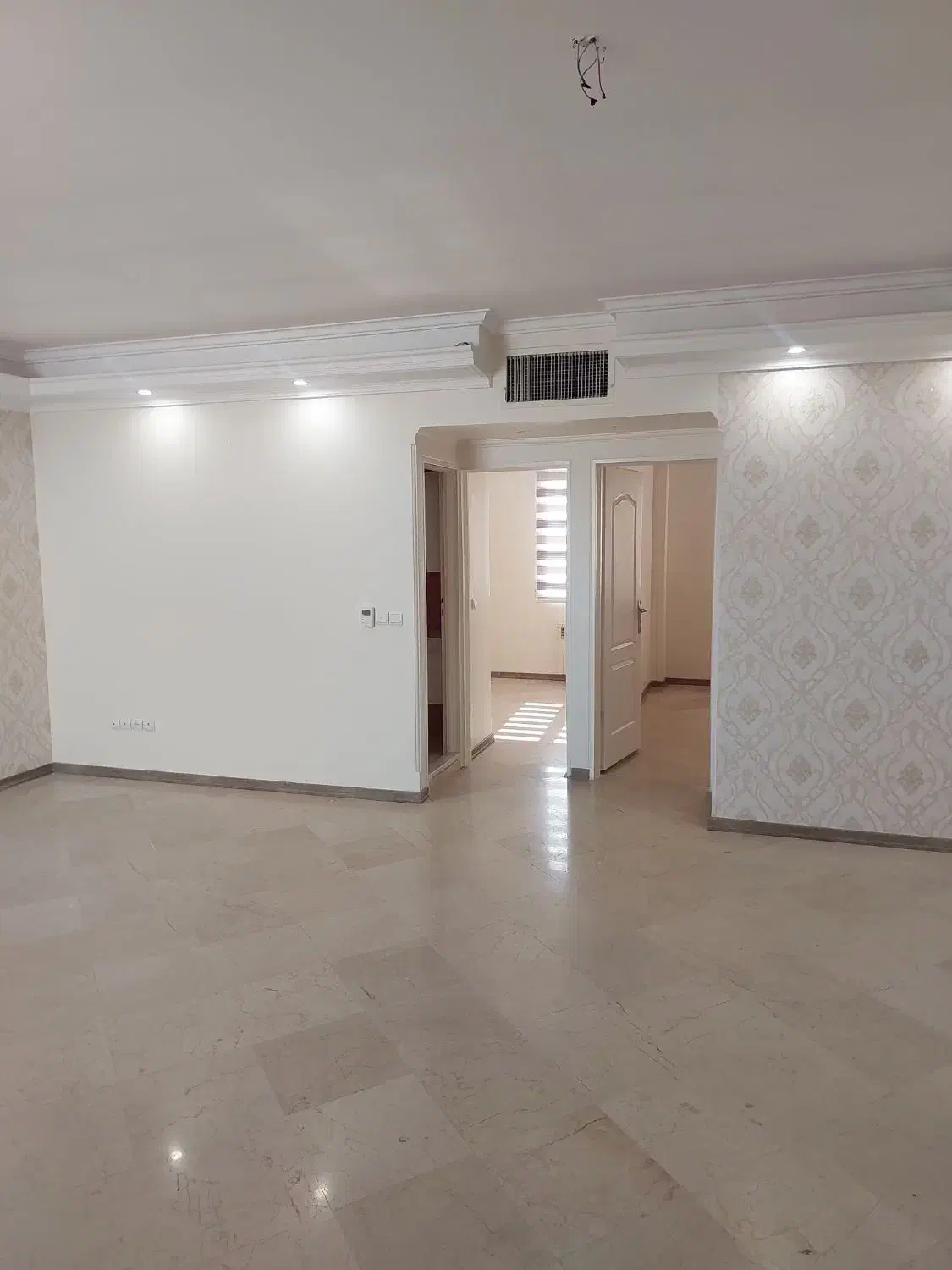 ۱۰۰‌متر‌اپارتمان