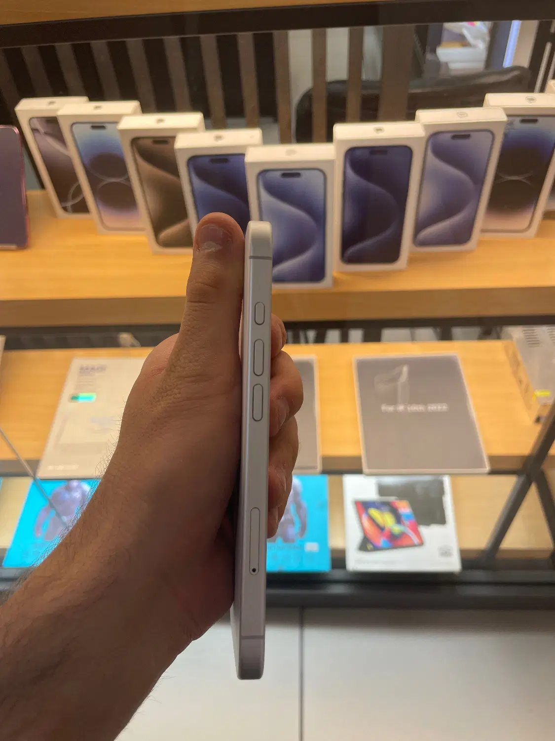 iPhone 16 normal // 128g|موبایل|تهران, فردوسی|دیوار