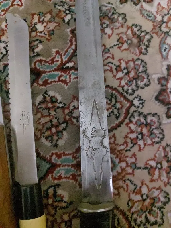 چاقو|کوهنوردی و کمپینگ|اهواز, ۲۴ متری|دیوار