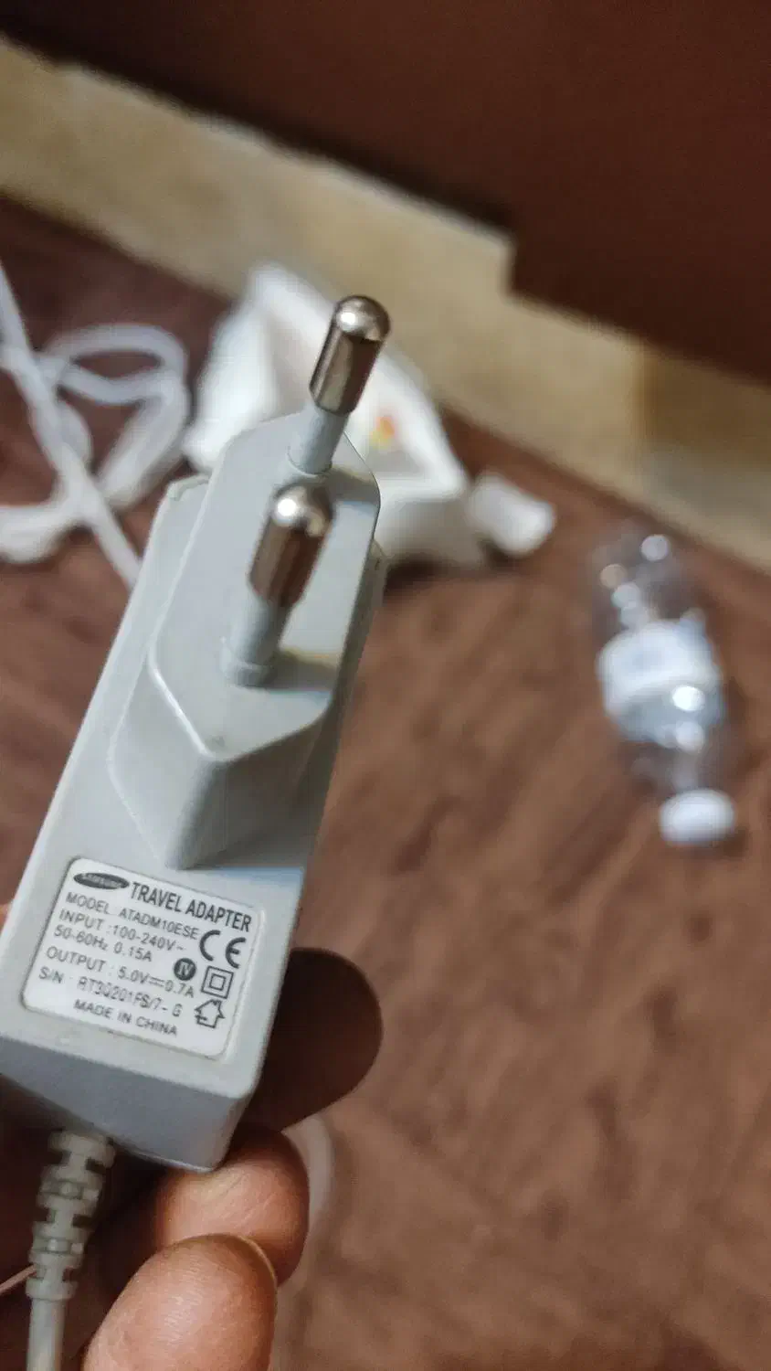 شارژر اصلی گوشی سامسونگ قدیمی|لوازم جانبی موبایل و تبلت|قم, باجک دو|دیوار