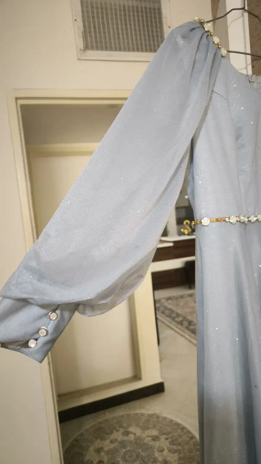 لباس مجلسی|لباس|شهریار, شهریار|دیوار