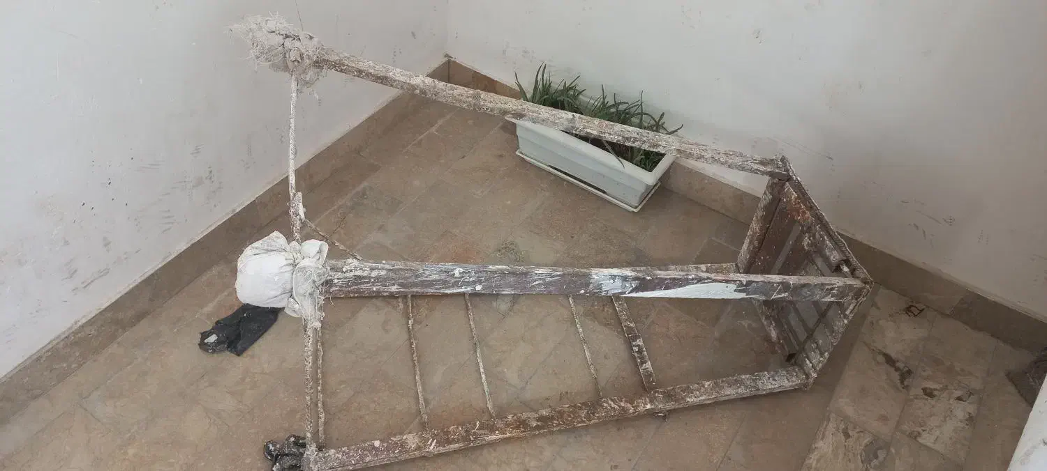 چهار پایه آهنی|مصالح و تجهیزات ساختمان|گلبهار, شهر جدید گلبهار|دیوار