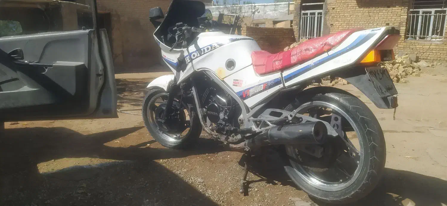هوندا وپراید درحد|موتورسیکلت|فریدونشهر, |دیوار