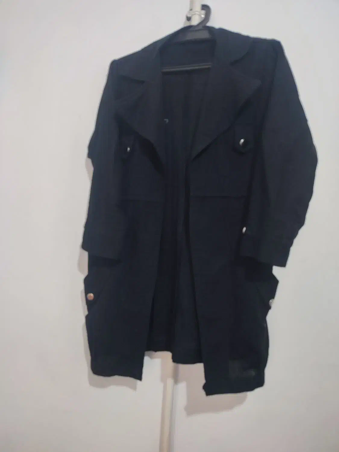 تعدادی مانتو و روسری و شال|لباس|کرمانشاه, |دیوار