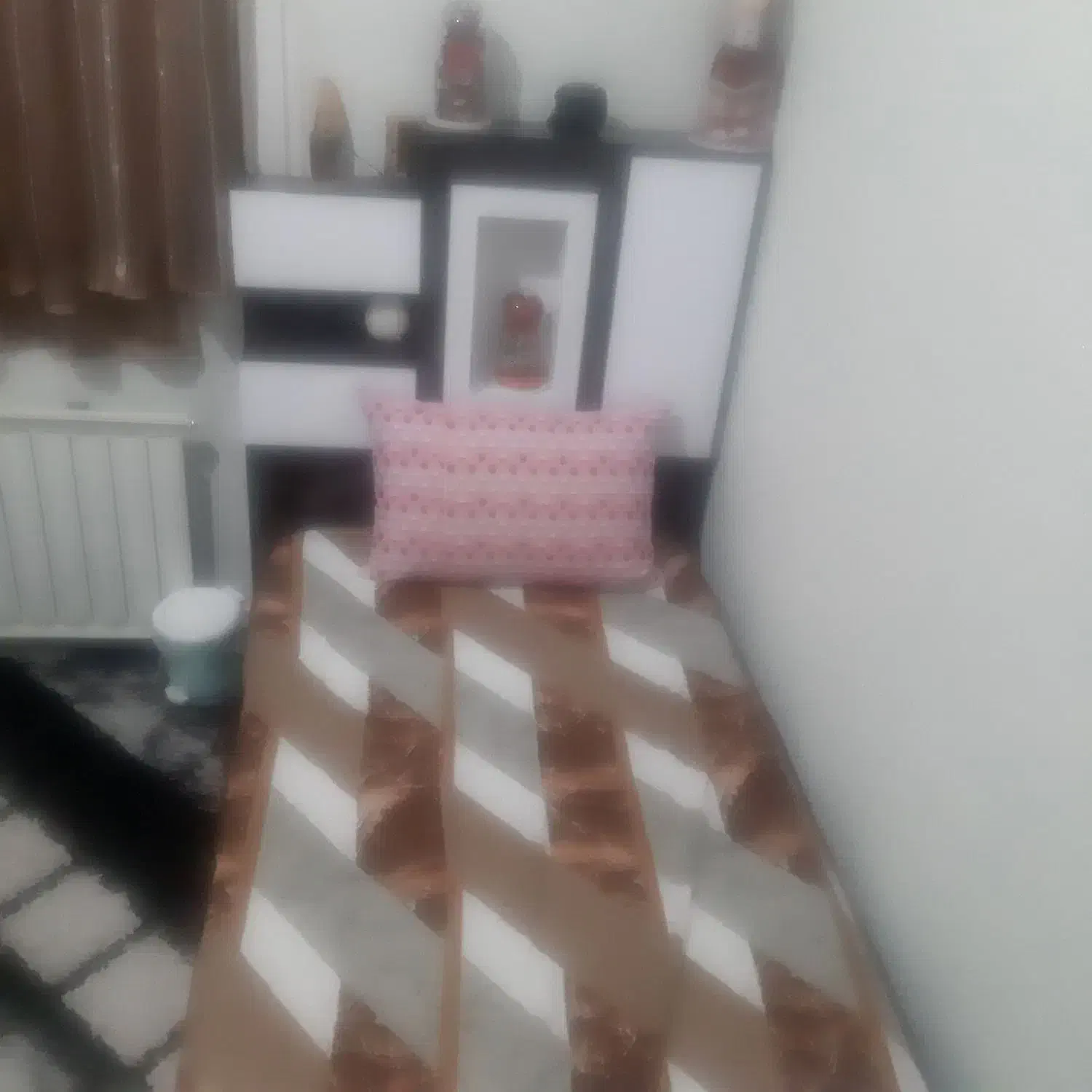 تخت یکنفره|تخت و سرویس خواب|پرند, فاز ۶|دیوار