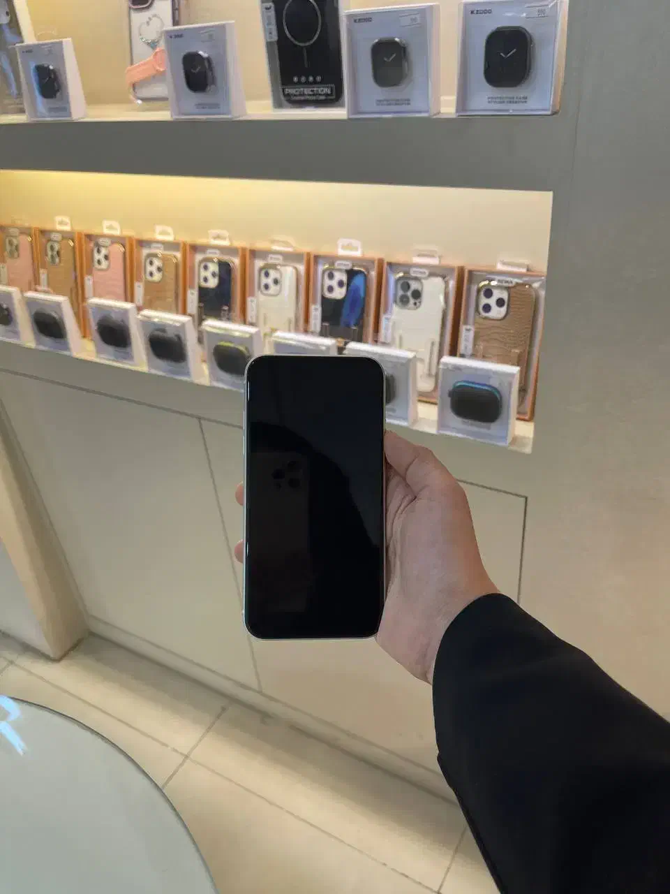 آیفون ۱۱ معمولی|موبایل|مشهد, بهشت|دیوار