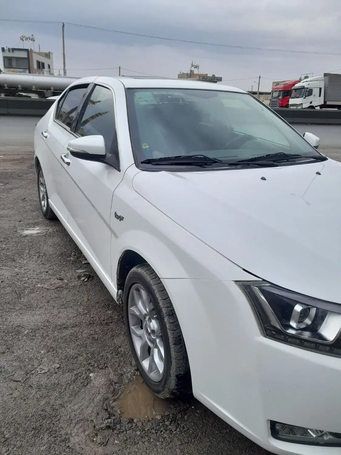 ماشین دنا تروبو|خودرو سواری و وانت|یزد, |دیوار