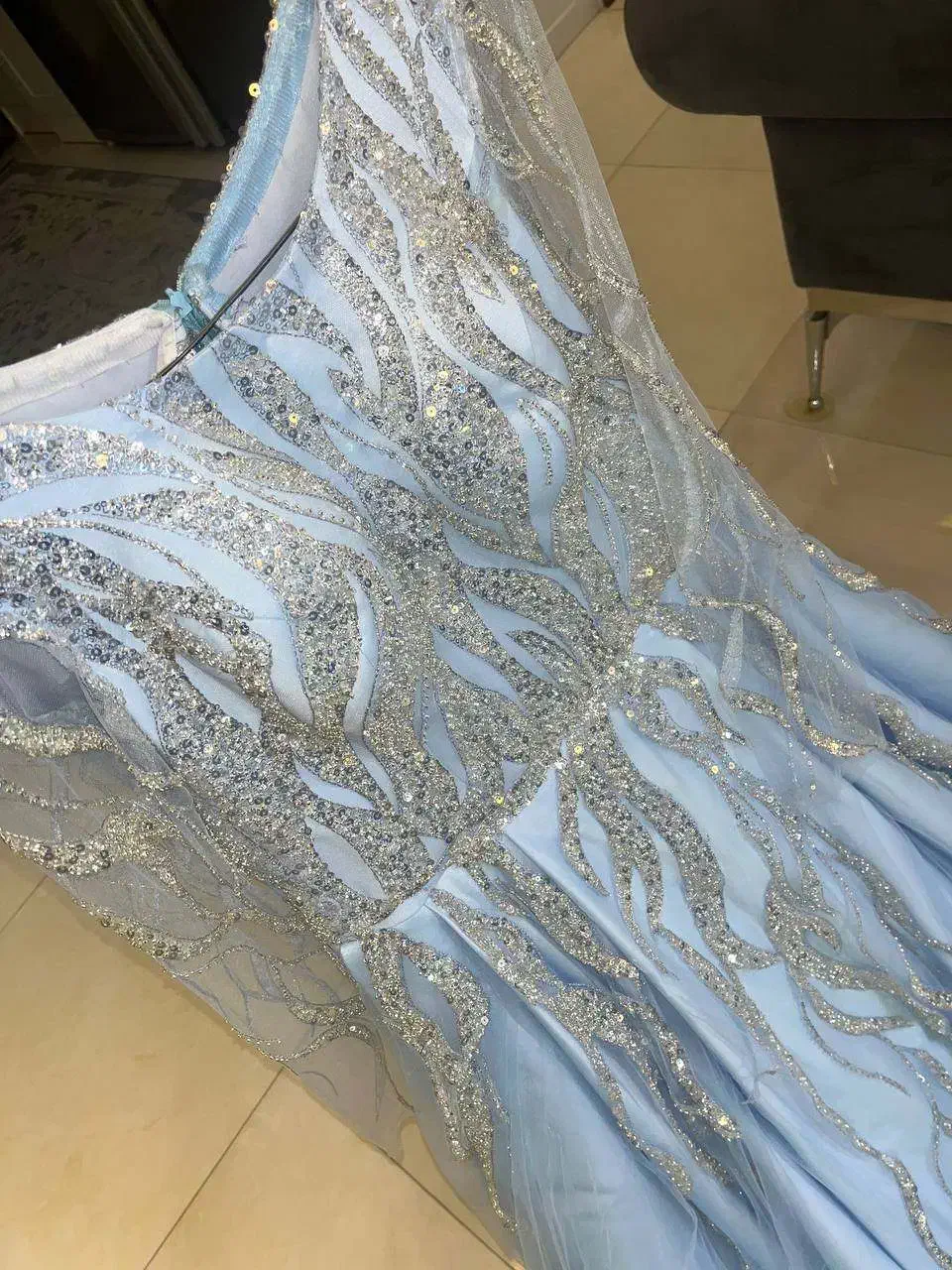 پیراهن سنگ دوزی شده دارای کاپ و فنر دوزی شده|لباس|آمل, |دیوار