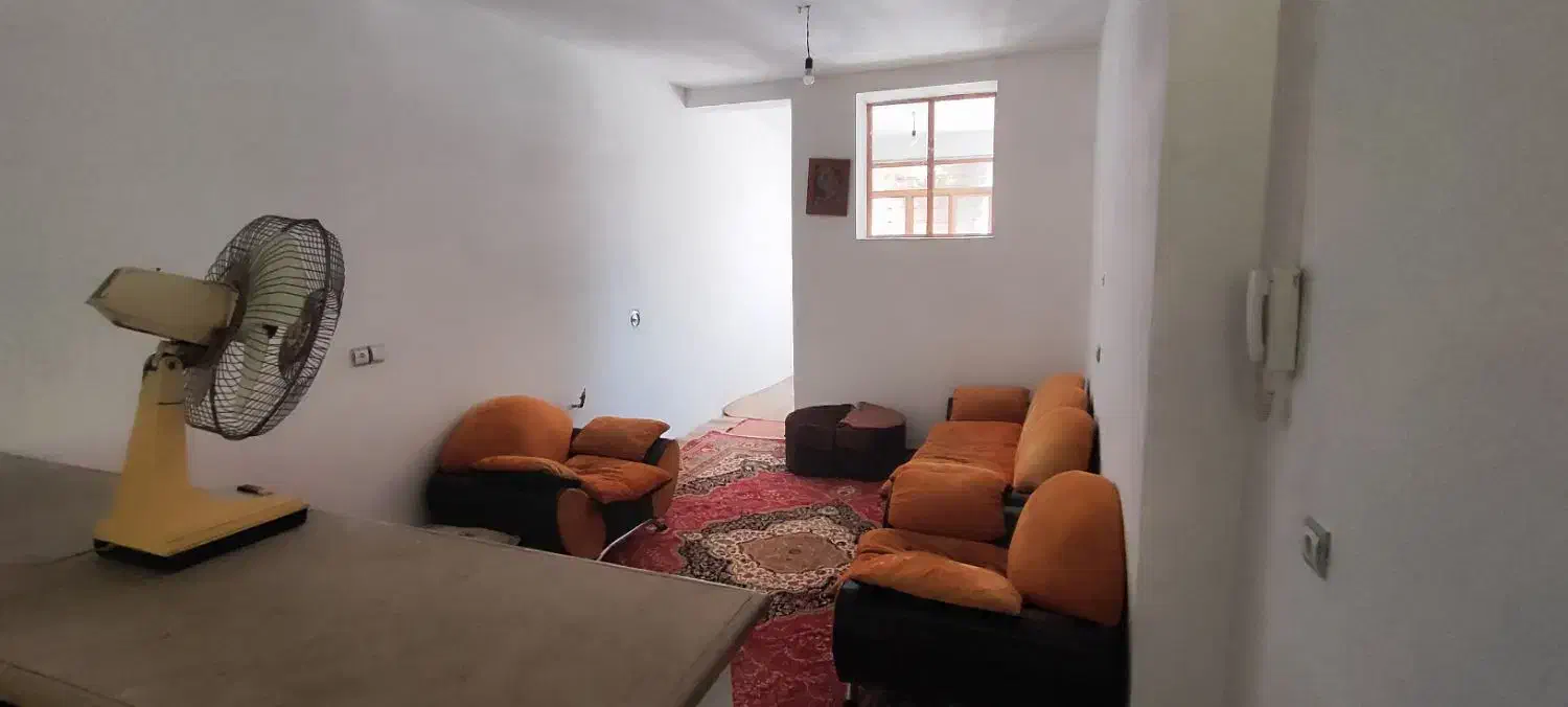 منزل مبله ویلایی روزانه ماهانه|اجارهٔ کوتاه‌مدت آپارتمان و سوئیت|شیراز, دشت چنار|دیوار