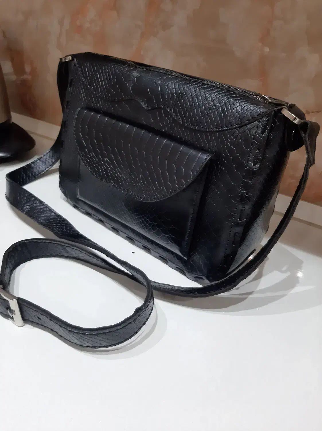 کیف چرم طبیعی دست دوز|کیف، کفش، کمربند|اردبیل, |دیوار