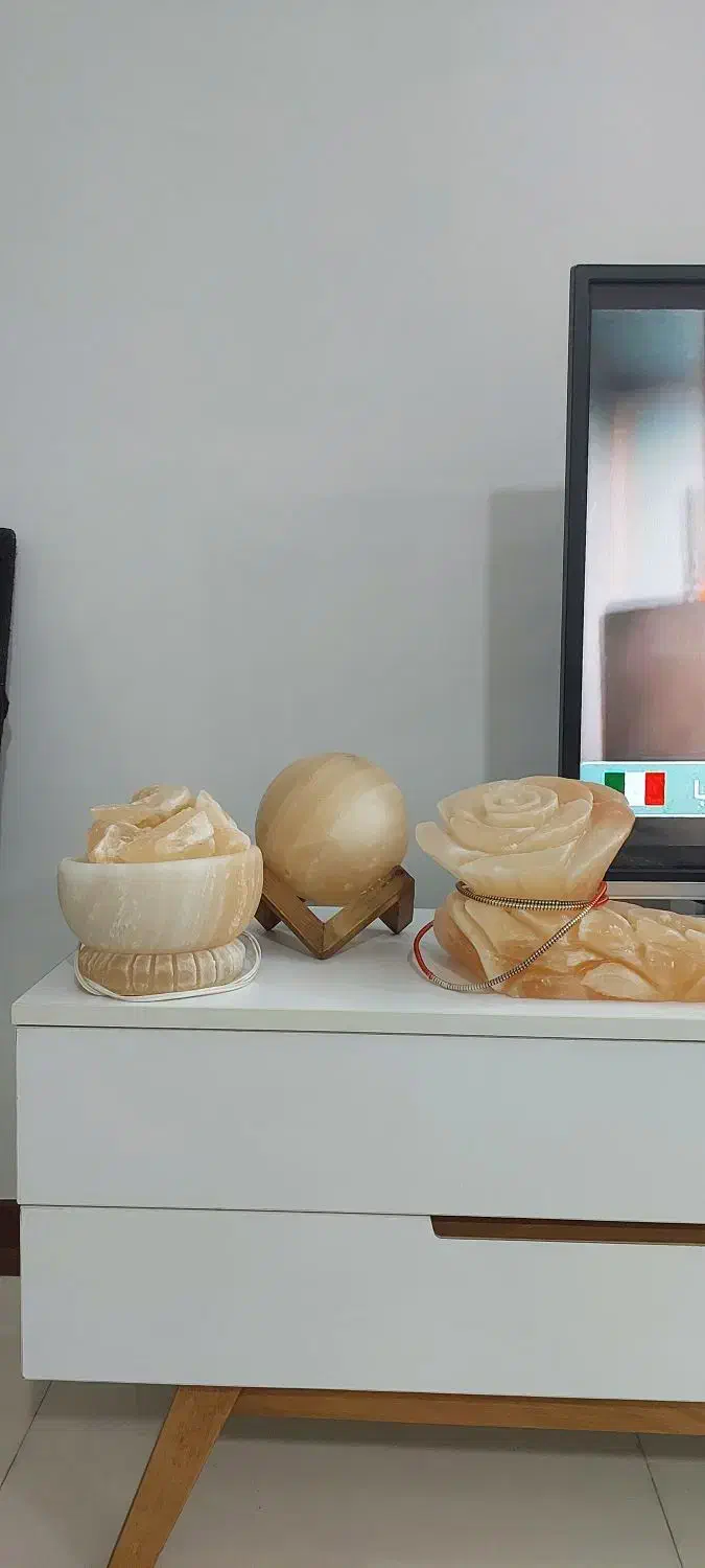 سنگ نمک ۳ تا باهم به فروش میرسد|صنایع دستی و سایر لوازم تزئینی|شیراز, شهدای شهرک سعدی|دیوار