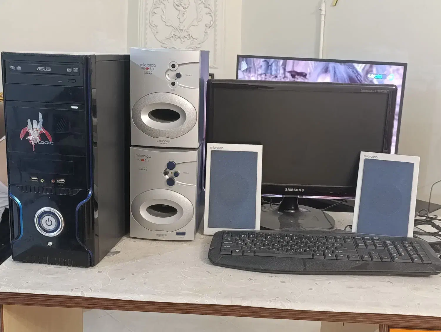 کامپیوتر سامسونگ فروش فوری میز تحریر هم موجوده|رایانه رومیزی|تهران, علم و صنعت|دیوار