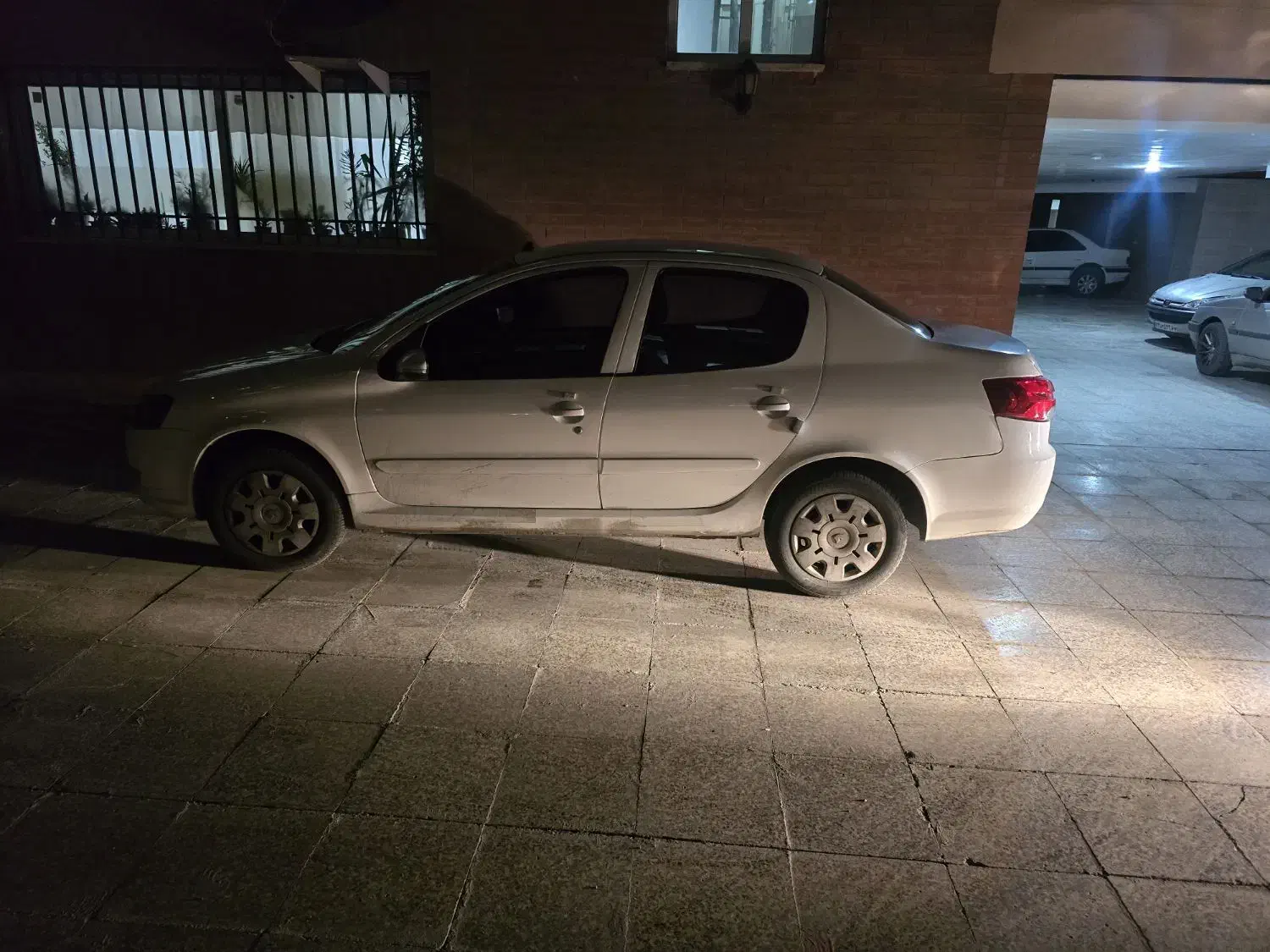 رانا پلاس 99|خودرو سواری و وانت|شاهین‌شهر, مسکن مهر|دیوار