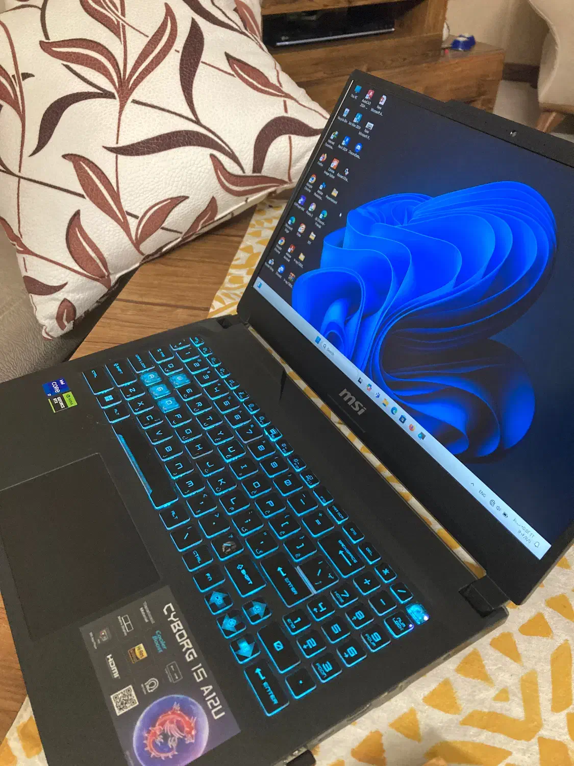 لپتاپ گیمینگ msi rtx 3050|رایانه همراه|مشهد, شریف|دیوار