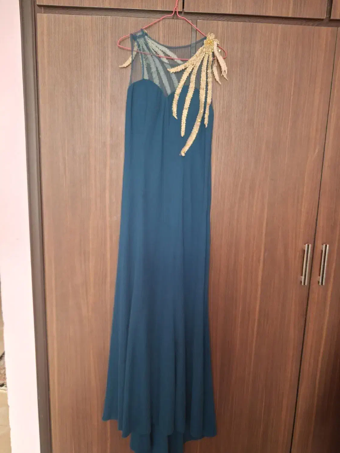 لباس|لباس|ایلام, |دیوار