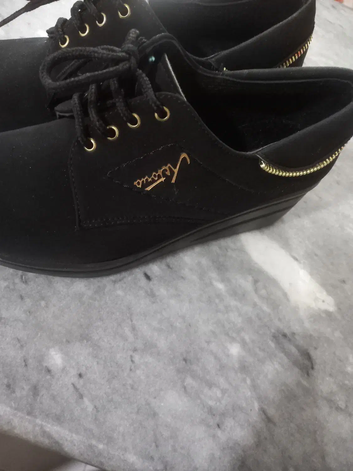 کفش|کیف، کفش، کمربند|ارومیه, |دیوار