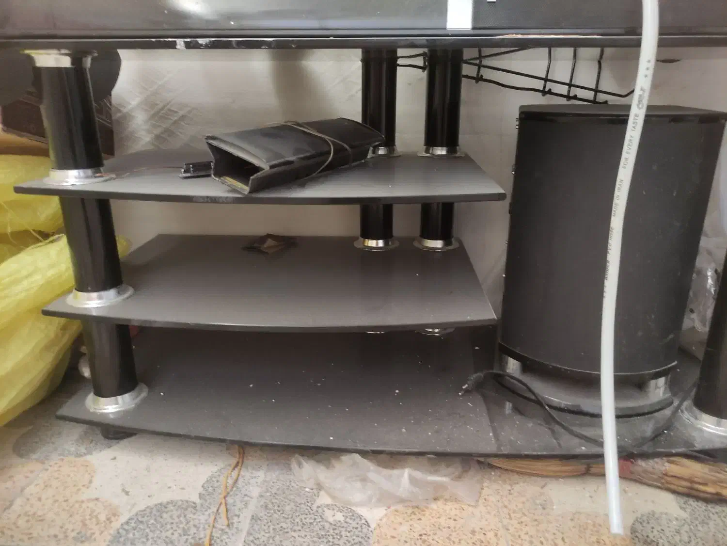 میز تلویزیون شیشه ای|میز تلویزیون|شاهرود, |دیوار