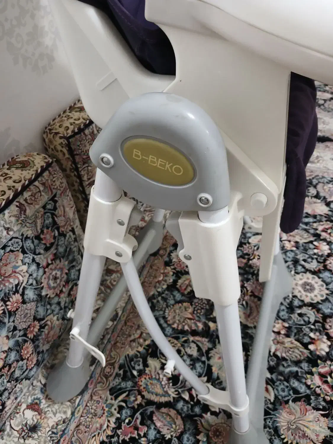 صندلی غذا بچه|تخت و صندلی بچه|سنندج, |دیوار