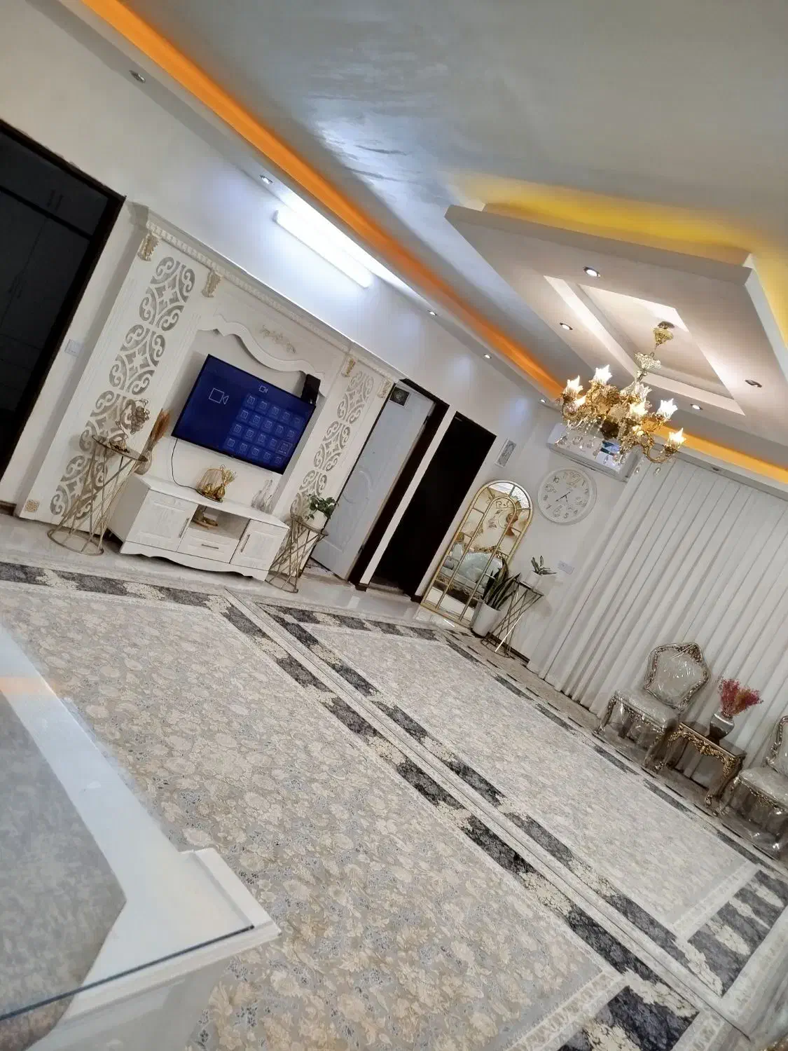 آپارتمان سه خواب|فروش آپارتمان|مشهد, انقلاب|دیوار