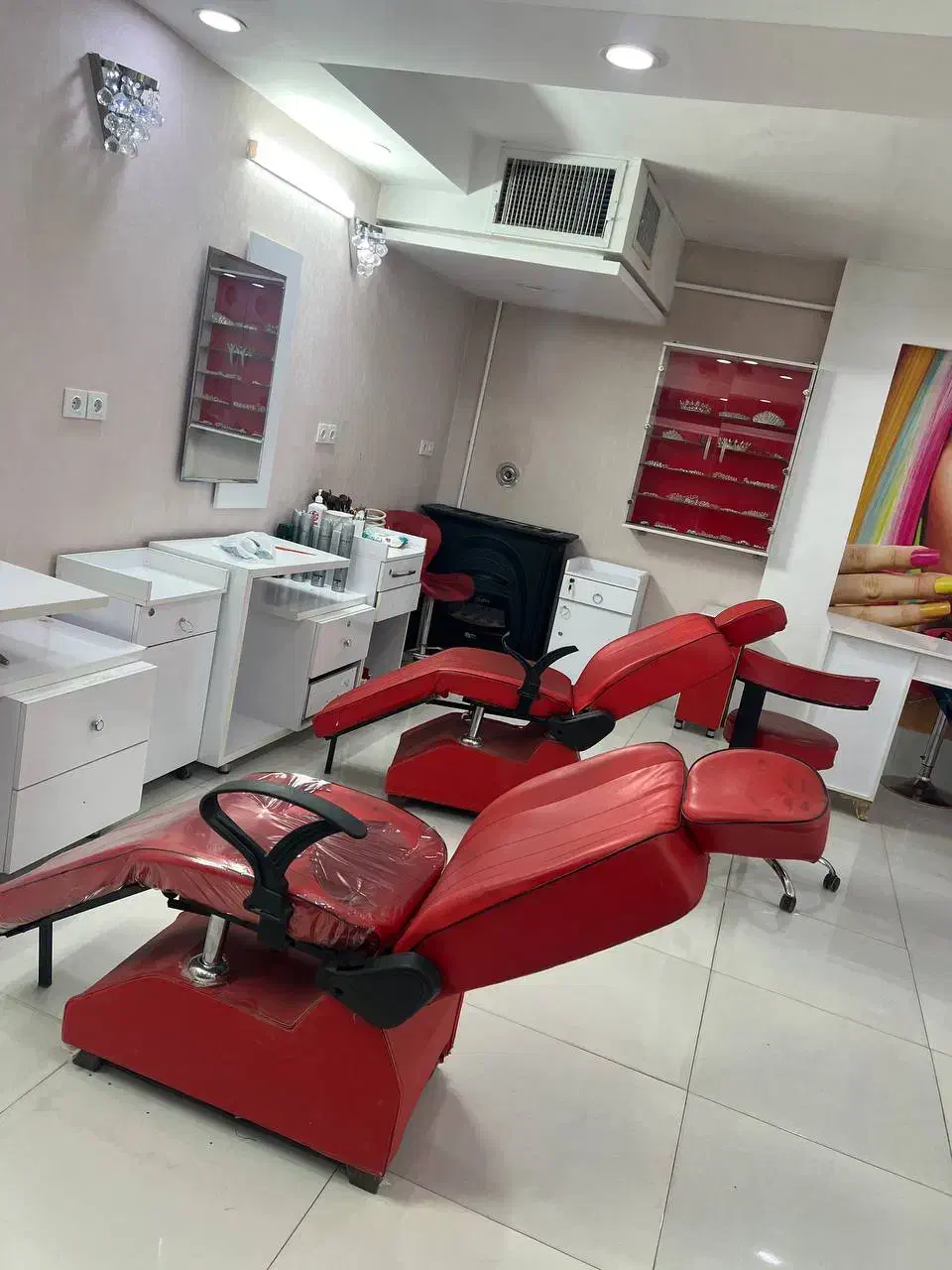 اجاره لاین آرایشگاه برای آموزشگاه|اجارهٔ کوتاهمدت دفتر کار و فضای آموزشی|مشهد, خواجه ربیع|دیوار