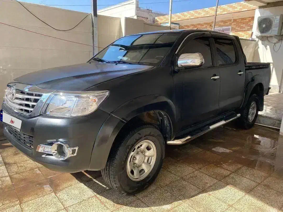 تویوتا هایلوکس ۲۰۱۴|خودرو سواری و وانت|تهران, شهرک چیتگر|دیوار