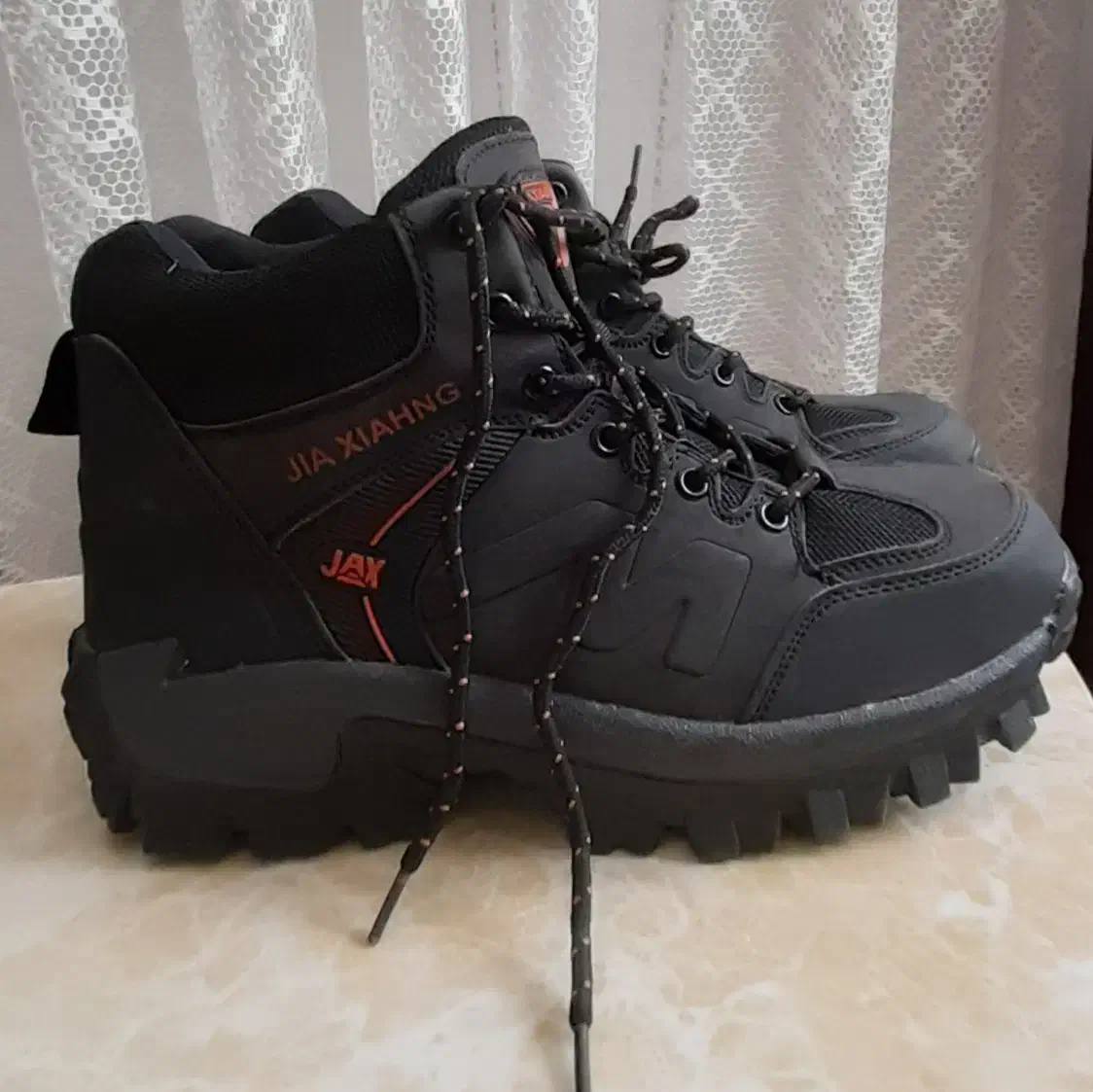 کفش کوهنوردی جکس|کیف، کفش، کمربند|قم, حنیف نژاد|دیوار