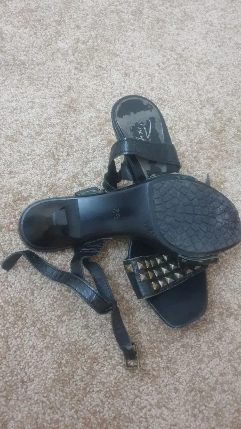 کفش مجلسی|کیف، کفش، کمربند|جلفا, |دیوار