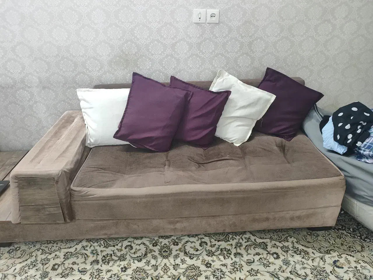 مبل ۷ نفره قهوه ای فوری|مبلمان خانگی و میز عسلی|شهریار, کهنز|دیوار