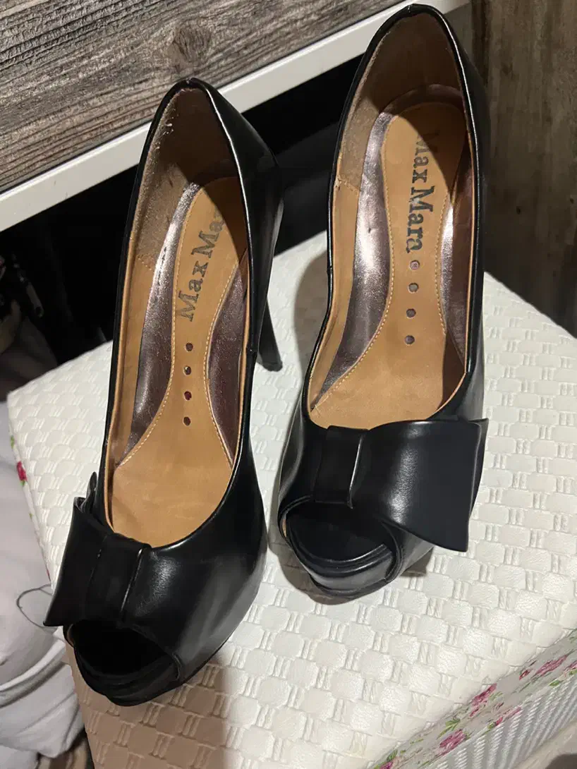 فروش تعدادی لباس|لباس|رویان, |دیوار