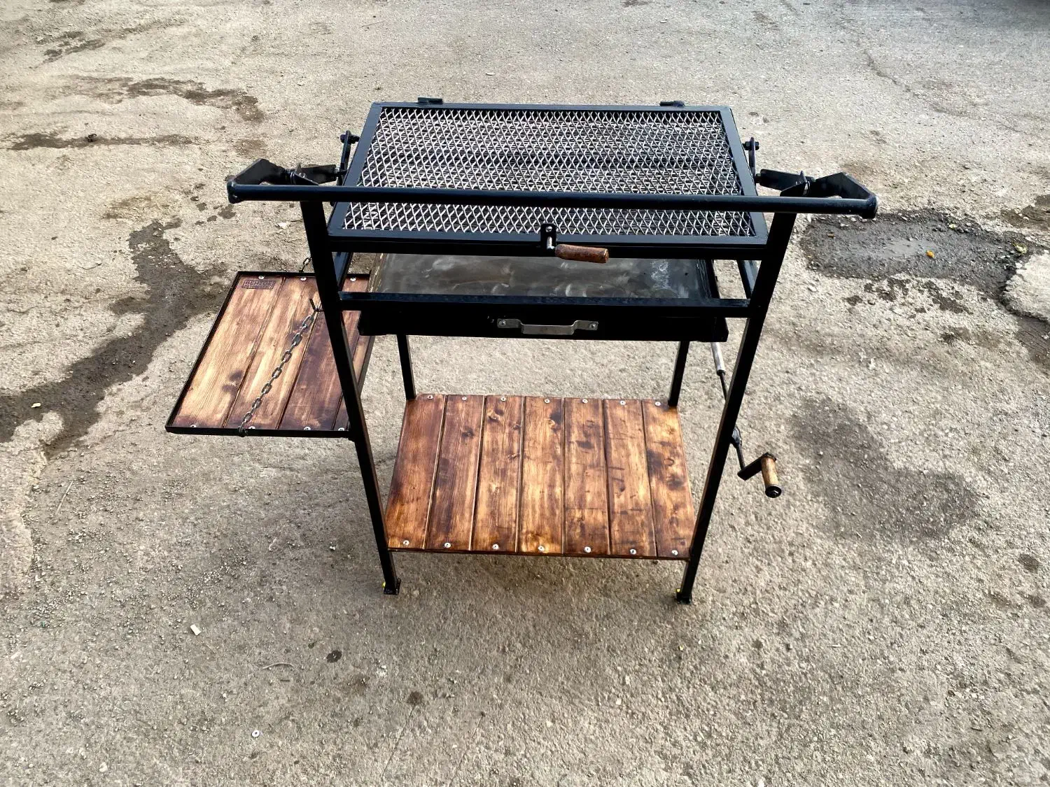 کباب پز چرخشی(ذغالی)|کافی‌شاپ و رستوران|محمدیه-قزوین, |دیوار