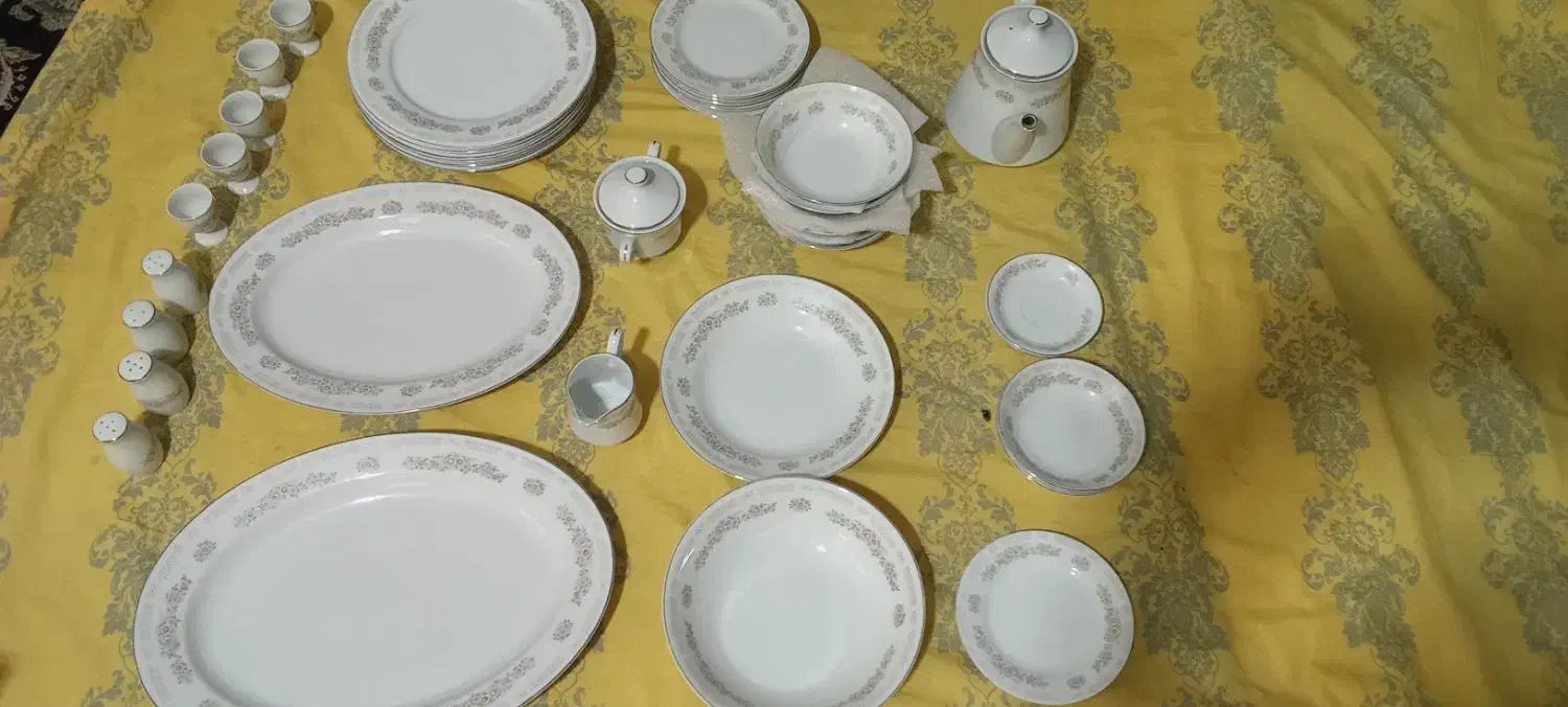 سرویس ۴۰ پارچه چینی بهشتی ژاپنی|ظروف سرو و پذیرایی|پردیس, فاز ۱۱|دیوار