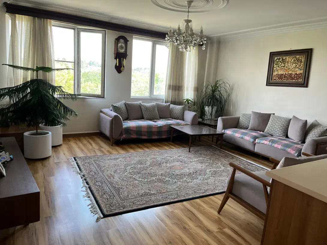 ۱۱۱متر/۲خواب/ویو ابدی جنگل/جنوبی/دریاچه چیتگر