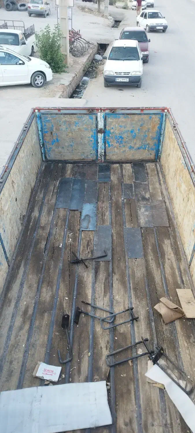 اطاق ایسوزو|خودرو سنگین|آبدانان, |دیوار